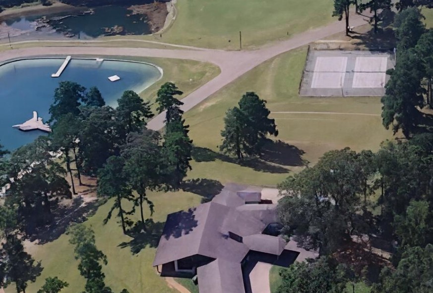 Pearce Memorial Park